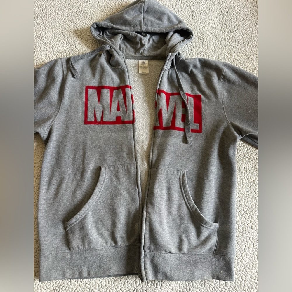 Disney Marvel hoodie,unisex/men,size:Large,zipper,pockets,gray,red